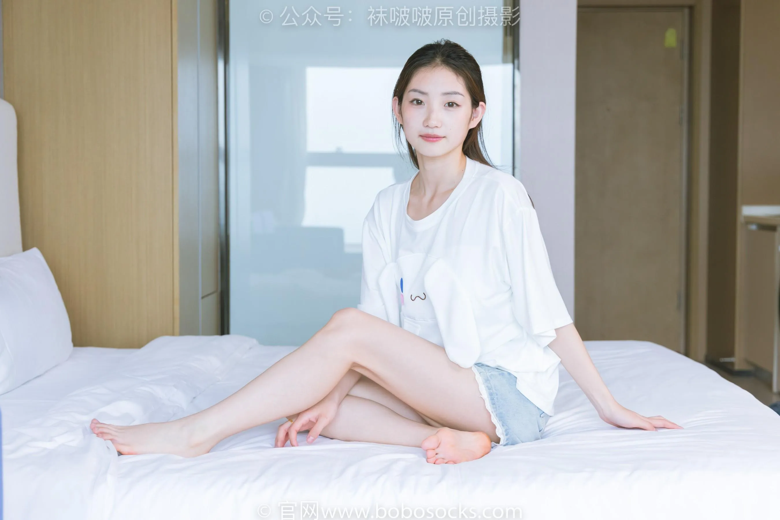 [BoBoSocks袜啵啵]NO.228 小沫-板鞋、厚肉丝、裸足[23] [55P]插图6